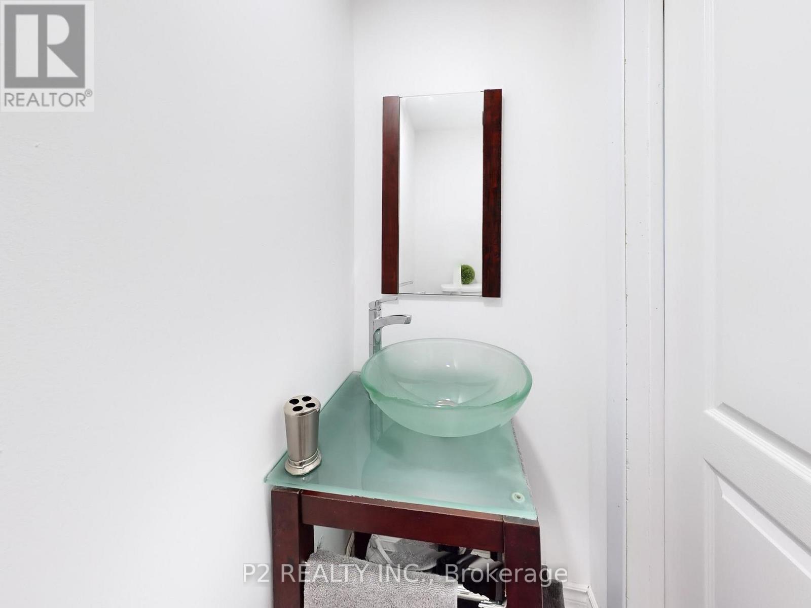 411 Rosedale Drive, Whitby, Ontario  L1N 1Z5 - Photo 35 - E12991872