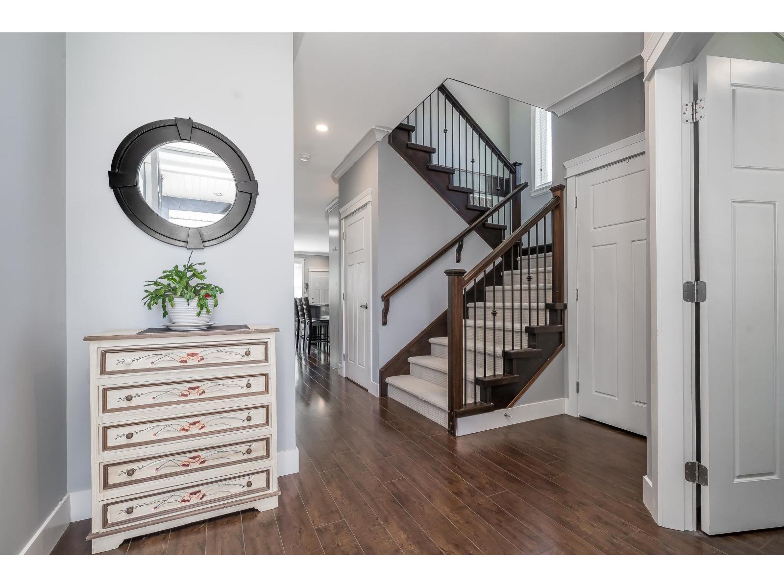 34660 4th Avenue, Abbotsford, British Columbia  V2S 8B8 - Photo 4 - R3110339