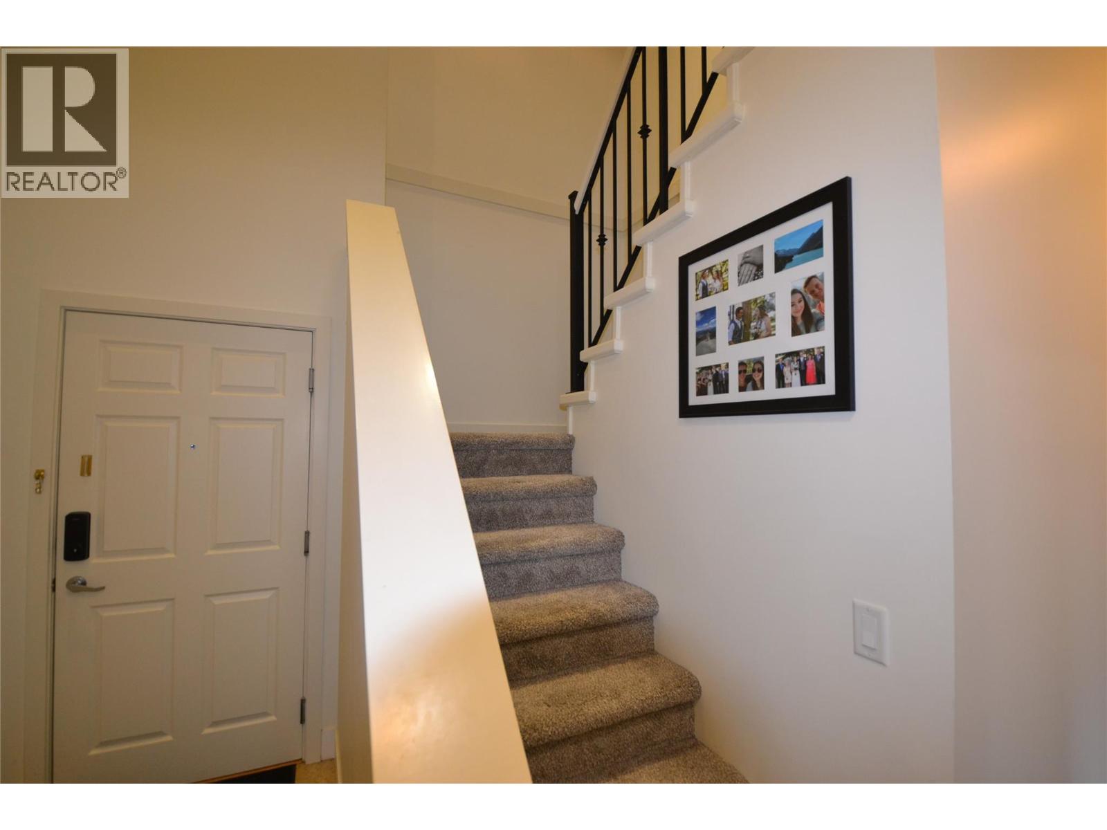 2120 Shannon Ridge Drive Unit# 304 West Kelowna Photo 10 2120 Shannon Ridge Drive Unit# 304 West Kelowna Photo 10