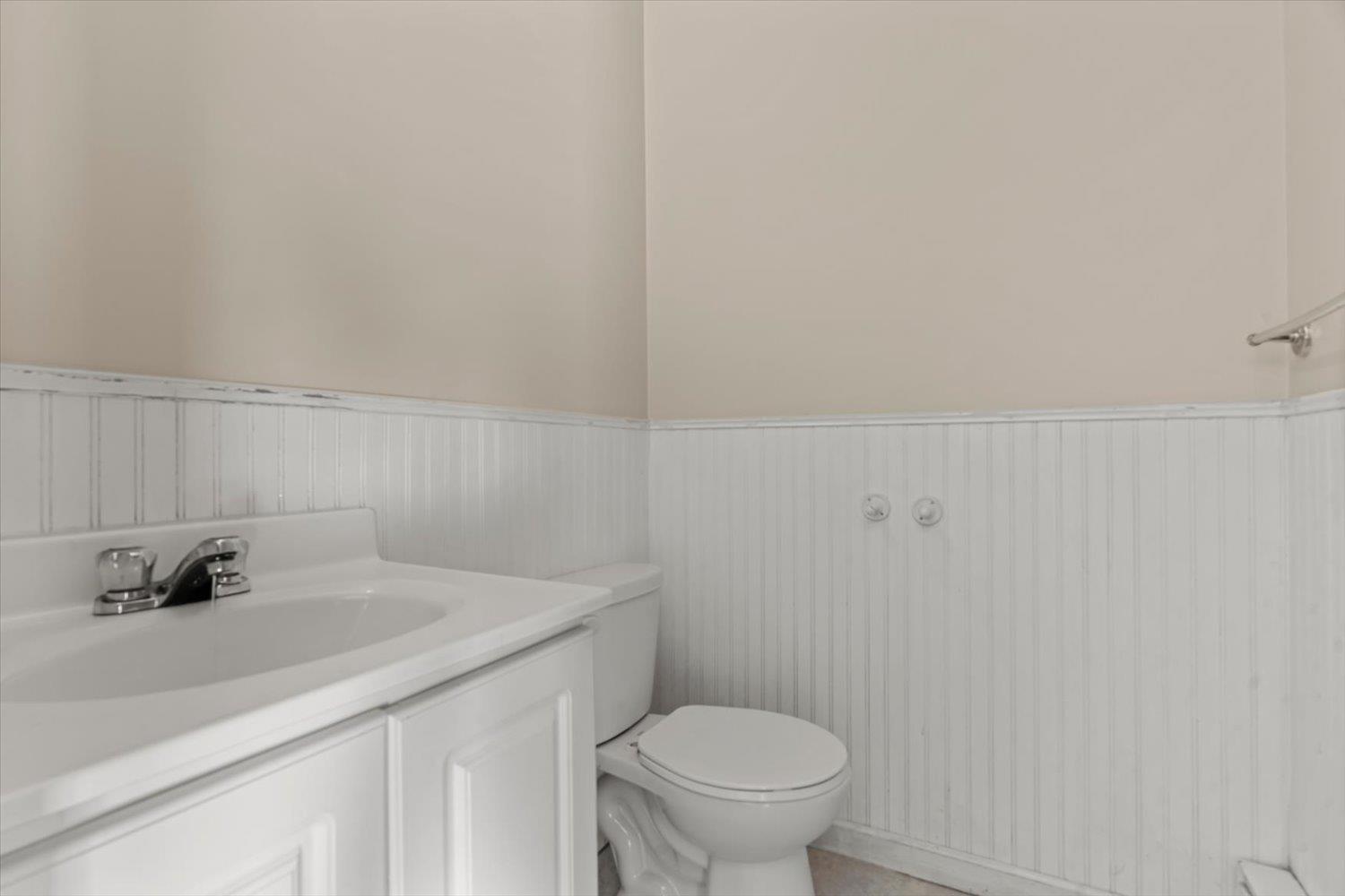 8547 Mccutcheon Avenue, Chilliwack Proper South, Chilliwack, British Columbia  V2P 7L3 - Photo 3 - R3110328