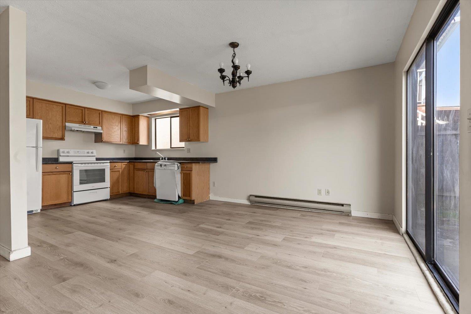 8547 Mccutcheon Avenue, Chilliwack Proper South, Chilliwack, British Columbia  V2P 7L3 - Photo 10 - R3110328