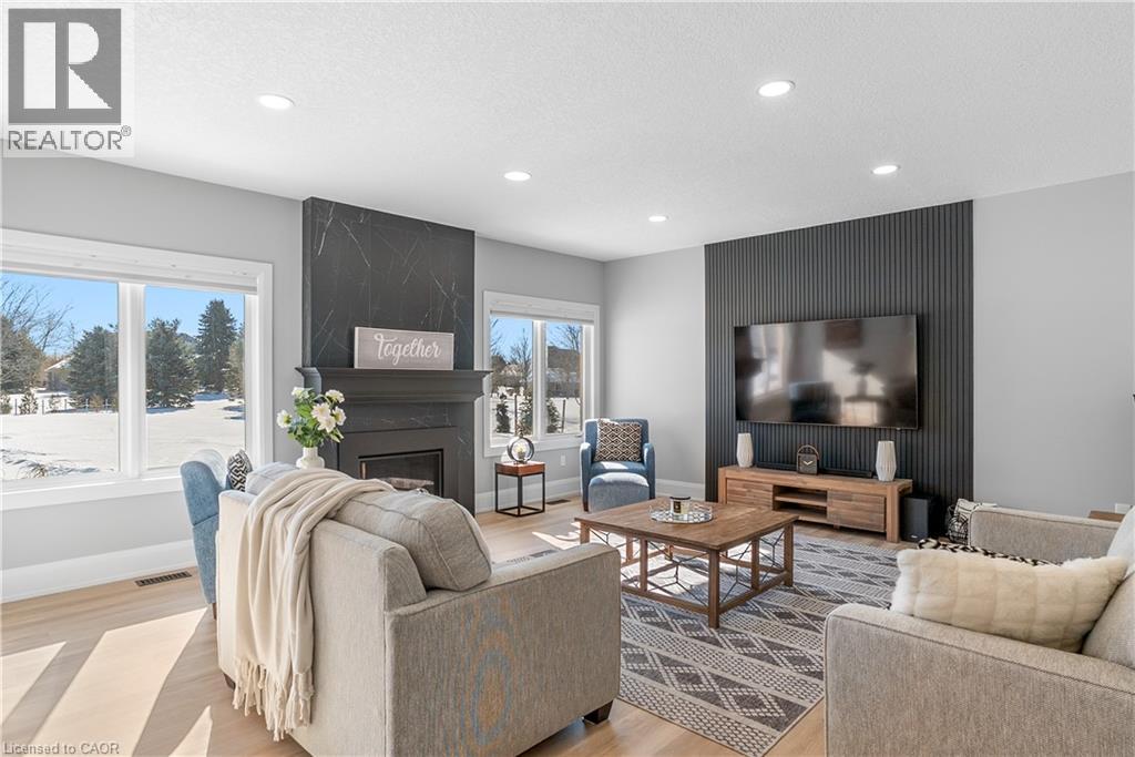 2 Cloverlea Crescent, St. George, Ontario  N0E 1N0 - Photo 19 - 40803868