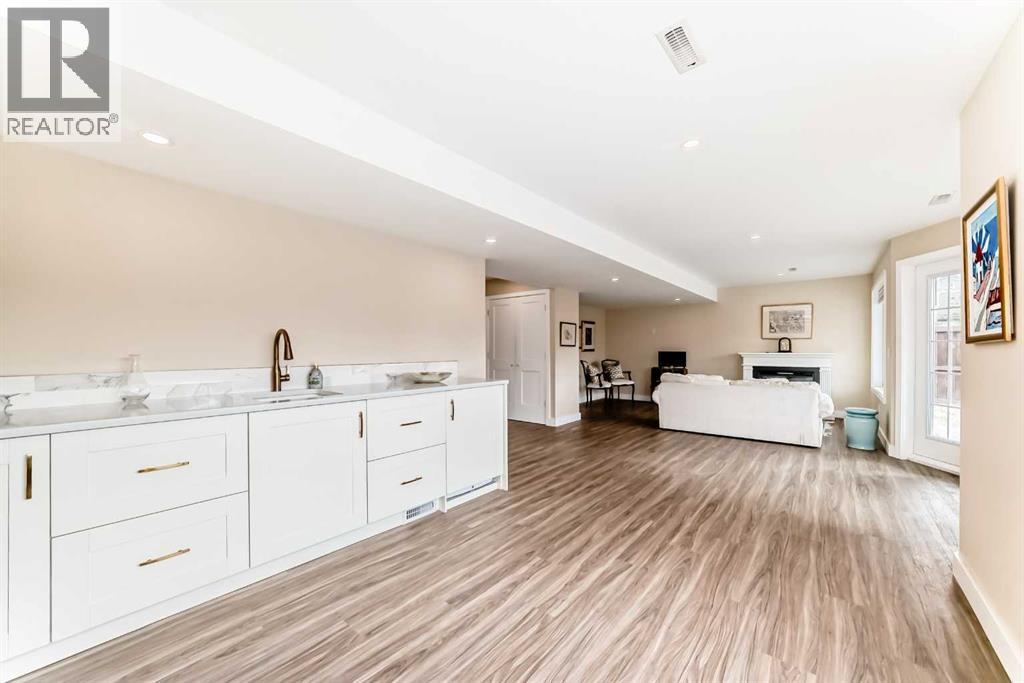 68 Strathlea Close Sw, Calgary, Alberta  T3H 5B1 - Photo 35 - A2278599