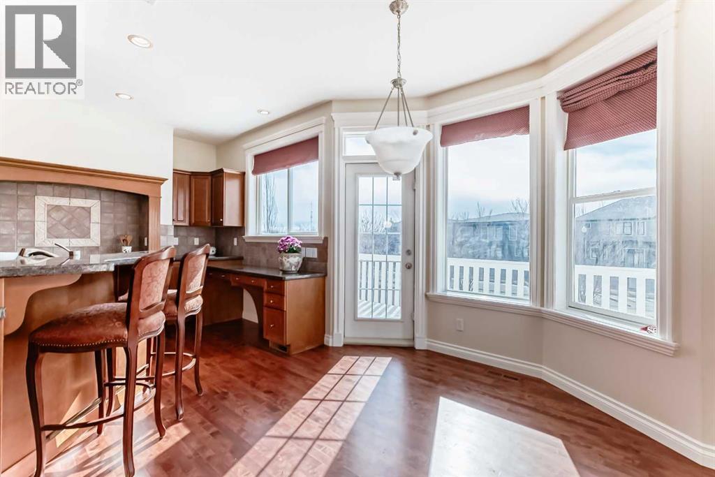 68 Strathlea Close Sw, Calgary, Alberta  T3H 5B1 - Photo 10 - A2278599