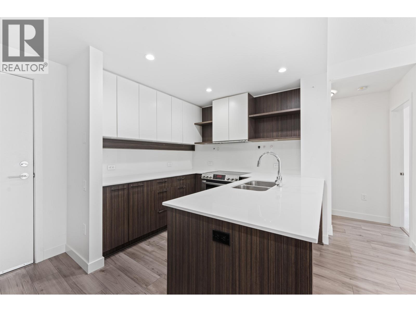 209 9250 University High Street, Burnaby, British Columbia  V5A 0B3 - Photo 9 - R3110287