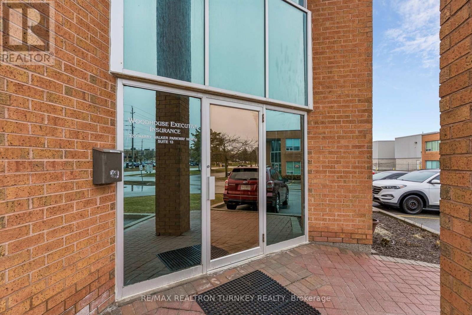 13 - 320 Harry Walker Parkway N, Newmarket, Ontario  L3Y 7B4 - Photo 7 - N12991676