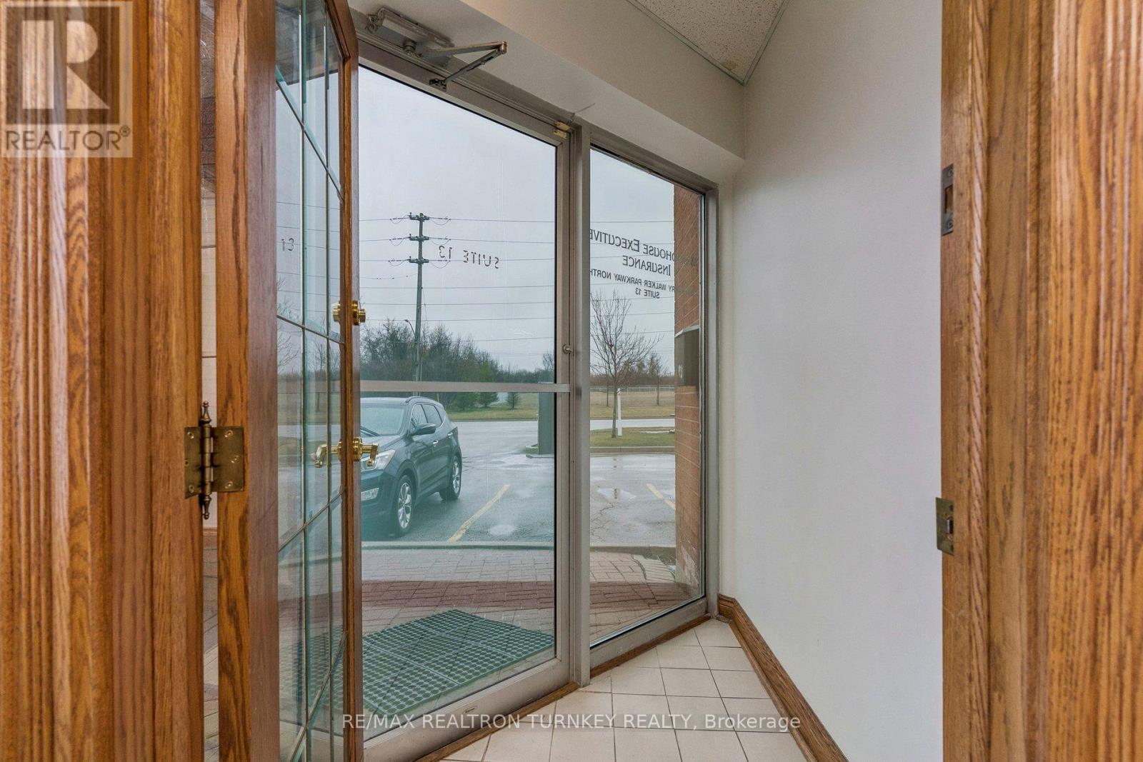 13 - 320 Harry Walker Parkway N, Newmarket, Ontario  L3Y 7B4 - Photo 8 - N12991676