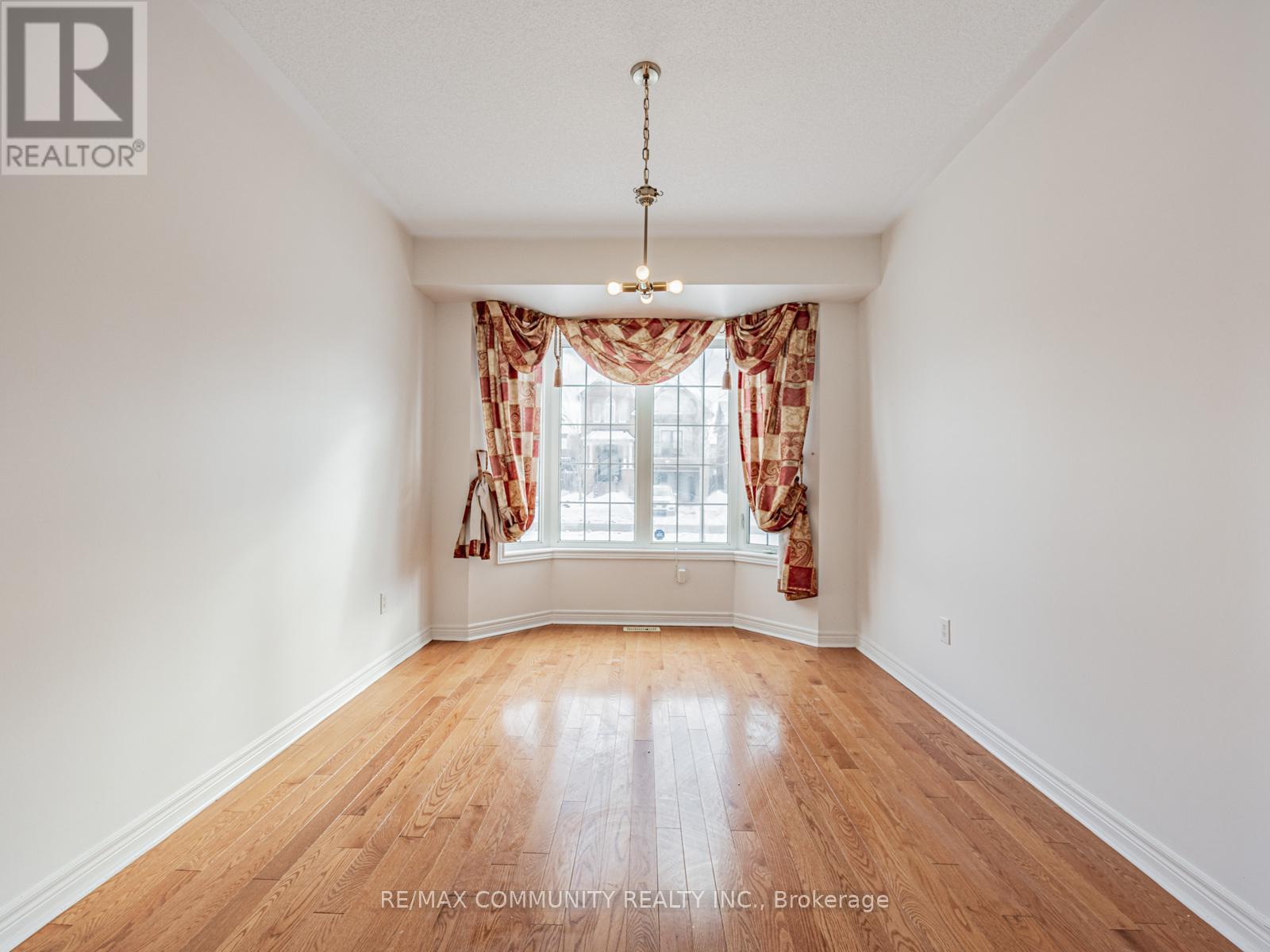 2 John Davis Gate, Whitchurch-Stouffville, Ontario  L4A 0B6 - Photo 11 - N12991690