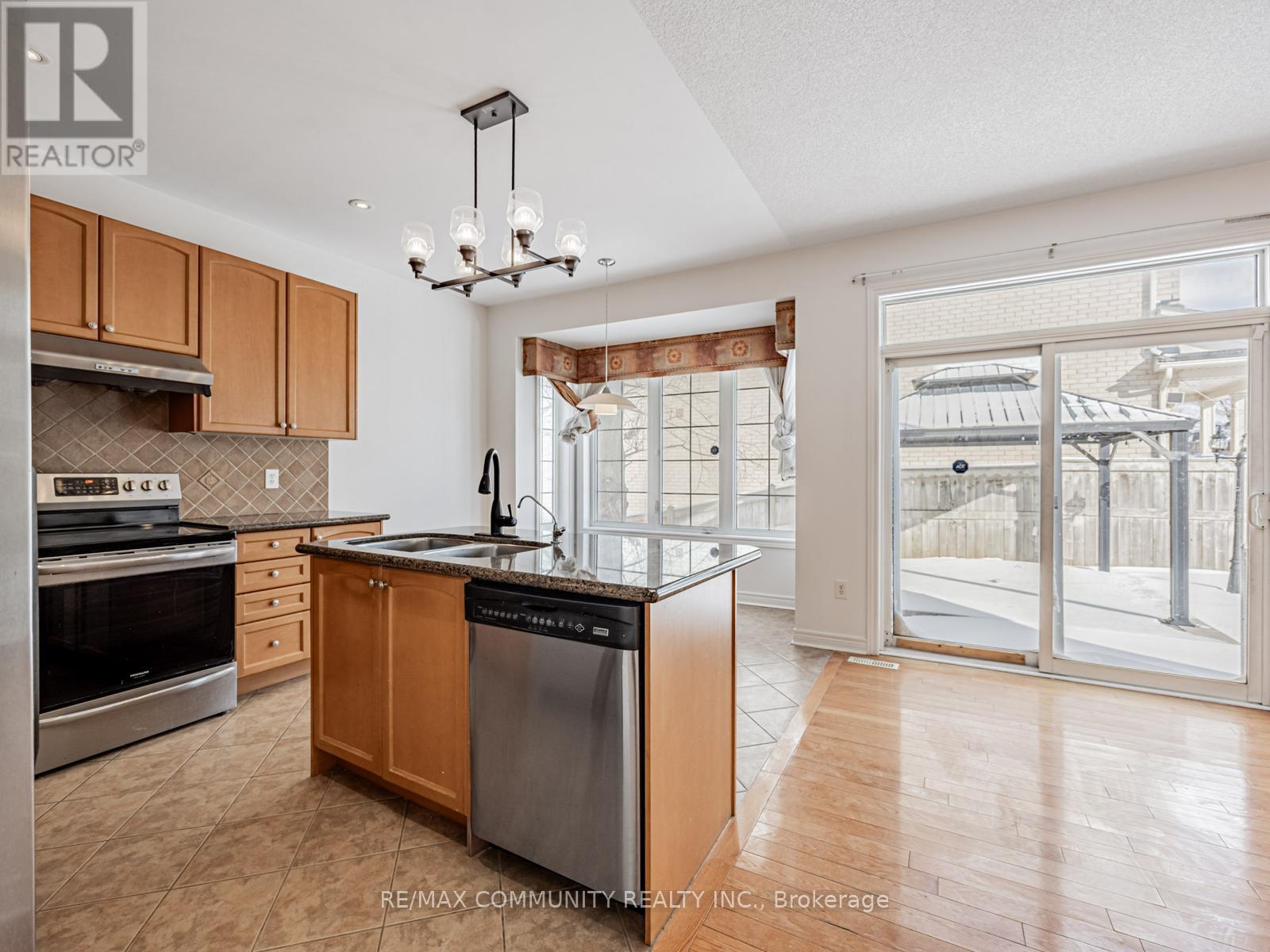 2 John Davis Gate, Whitchurch-Stouffville, Ontario  L4A 0B6 - Photo 15 - N12991690