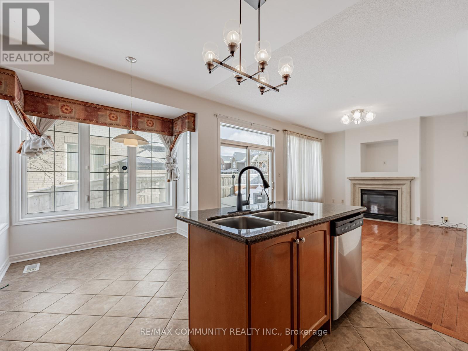 2 John Davis Gate, Whitchurch-Stouffville, Ontario  L4A 0B6 - Photo 20 - N12991690