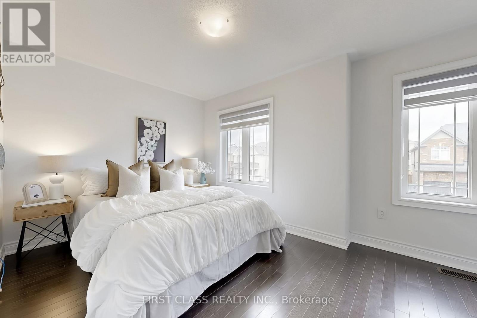 116 Carriage Shop Bend, East Gwillimbury, Ontario  L9N 0Y3 - Photo 29 - N12991740