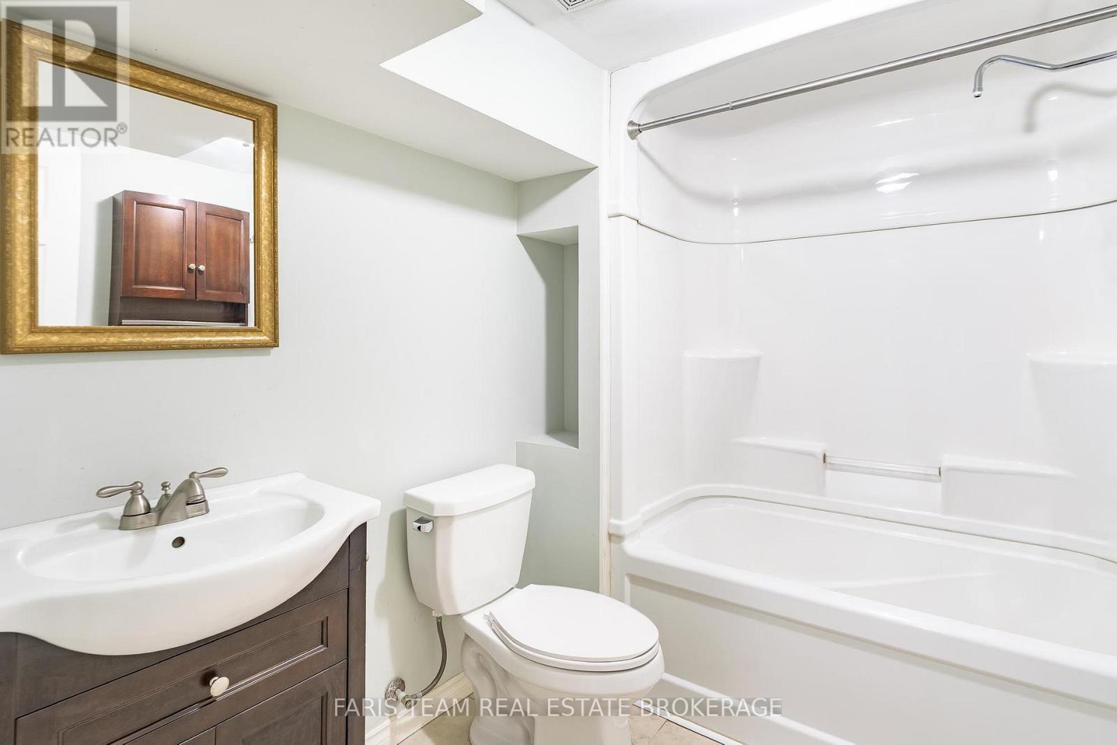 7349 County Road 14, Adjala-Tosorontio, Ontario  L0G 1W0 - Photo 28 - N12991752