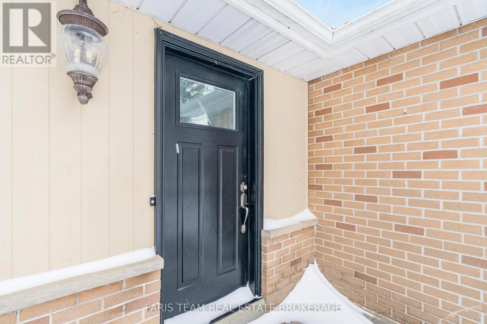 7349 County Road 14, Adjala-Tosorontio, Ontario  L0G 1W0 - Photo 4 - N12991752