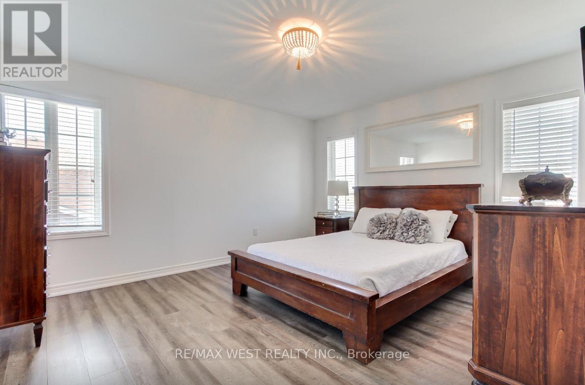 2 Sgotto Boulevard, Vaughan, Ontario  L4H 1X1 - Photo 32 - N12991754