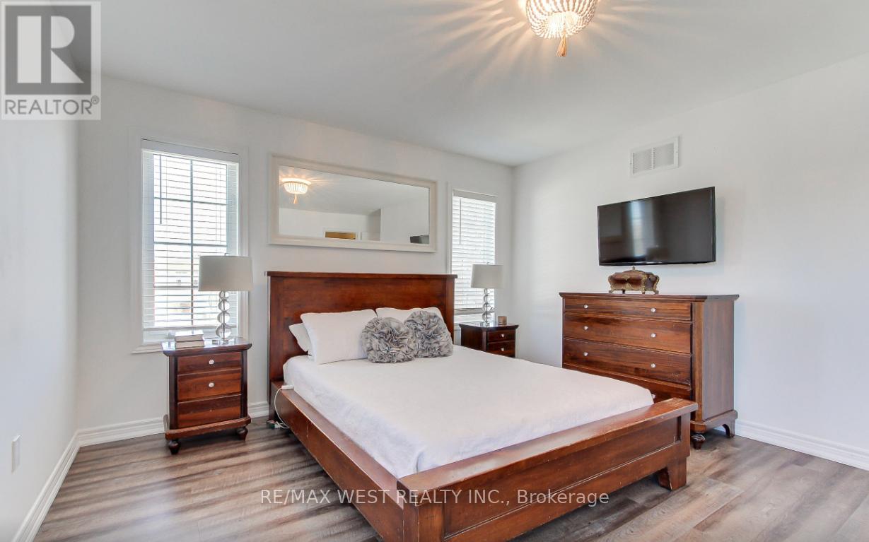 2 Sgotto Boulevard, Vaughan, Ontario  L4H 1X1 - Photo 33 - N12991754