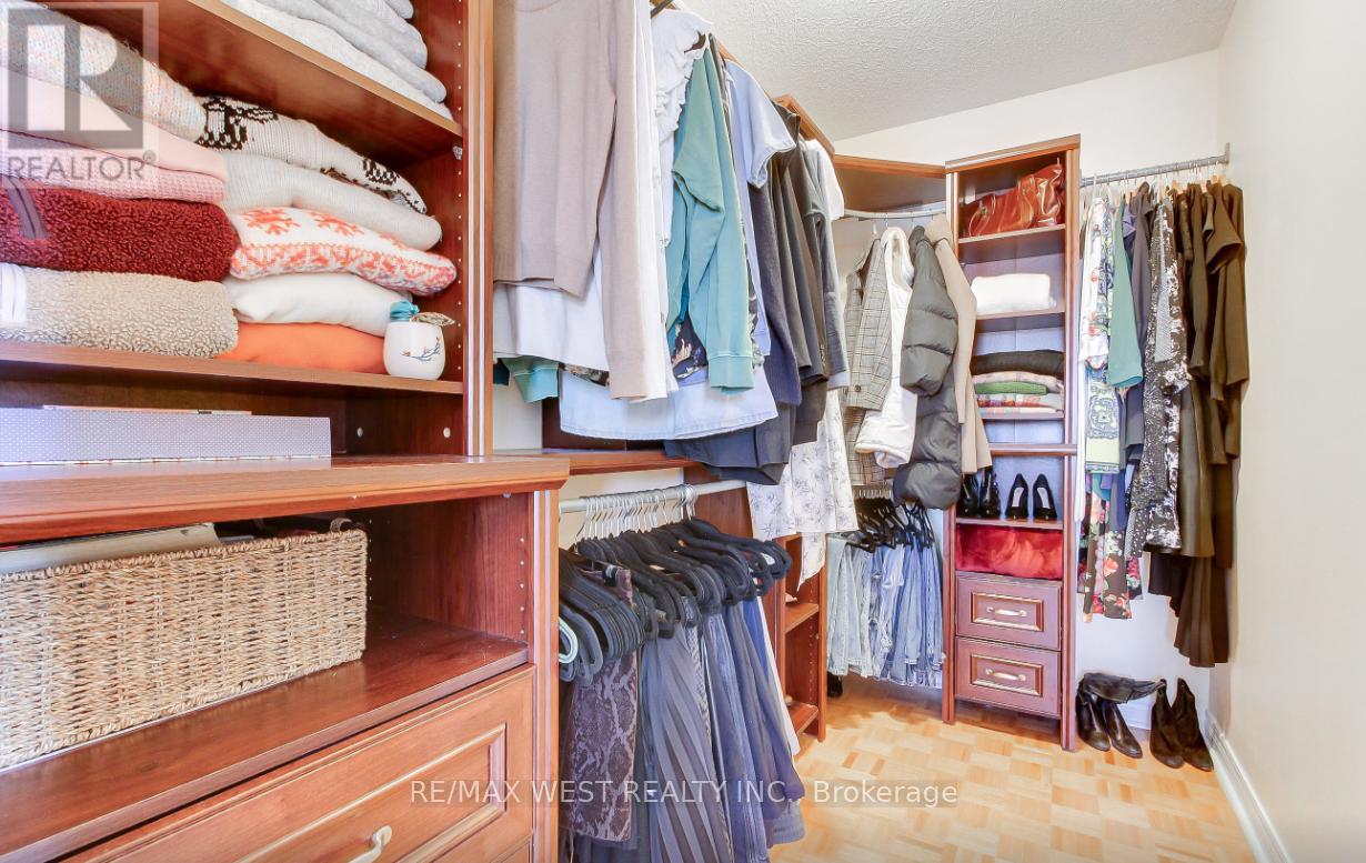 2 Sgotto Boulevard, Vaughan, Ontario  L4H 1X1 - Photo 37 - N12991754