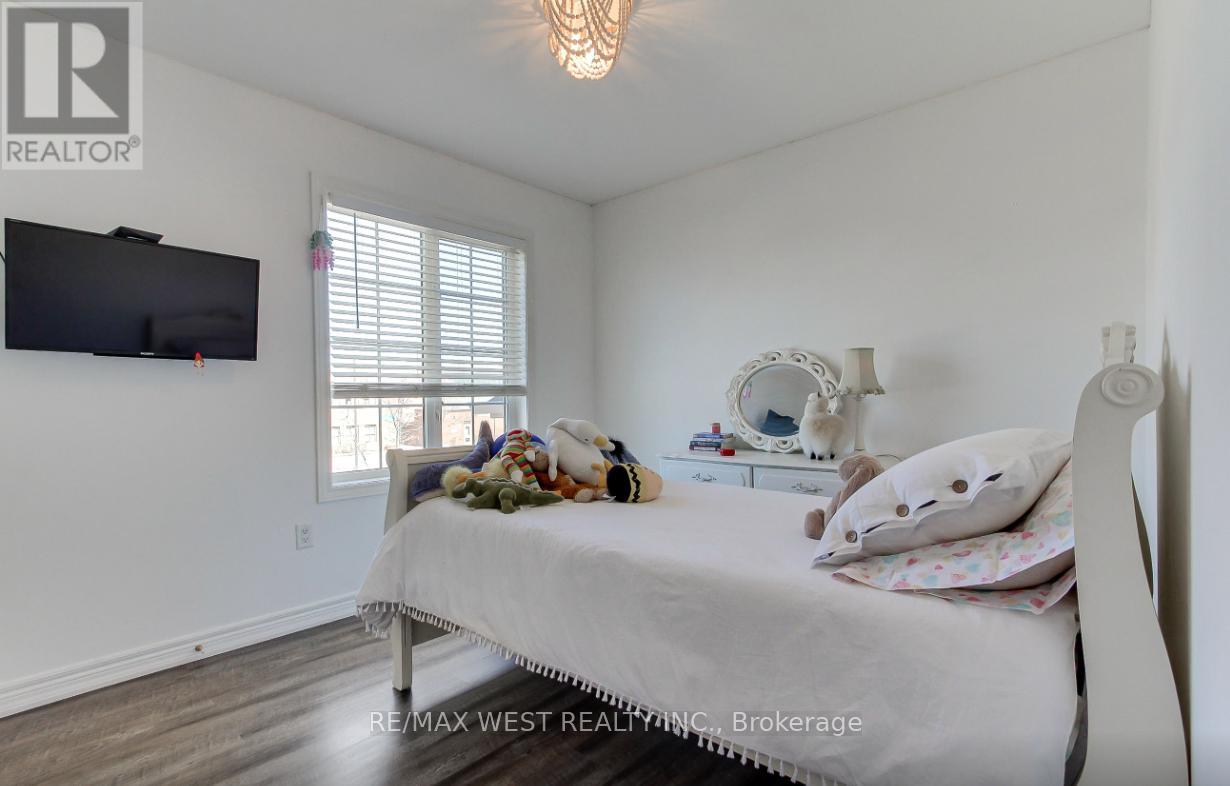 2 Sgotto Boulevard, Vaughan, Ontario  L4H 1X1 - Photo 39 - N12991754