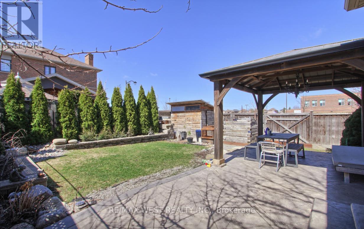 2 Sgotto Boulevard, Vaughan, Ontario  L4H 1X1 - Photo 43 - N12991754