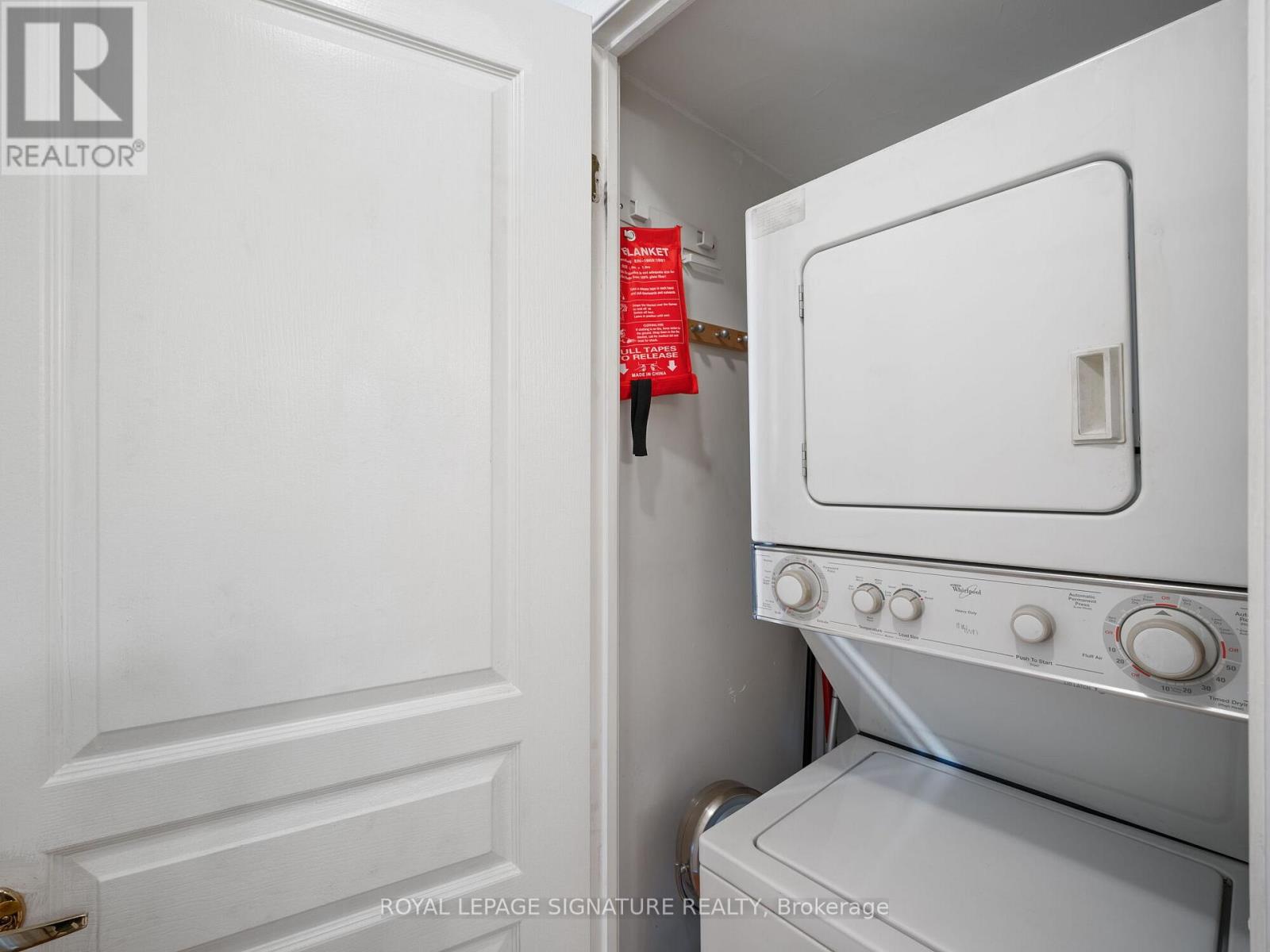 502 - 9 Northern Hts Drive, Richmond Hill, Ontario  L4B 4M5 - Photo 29 - N12991814