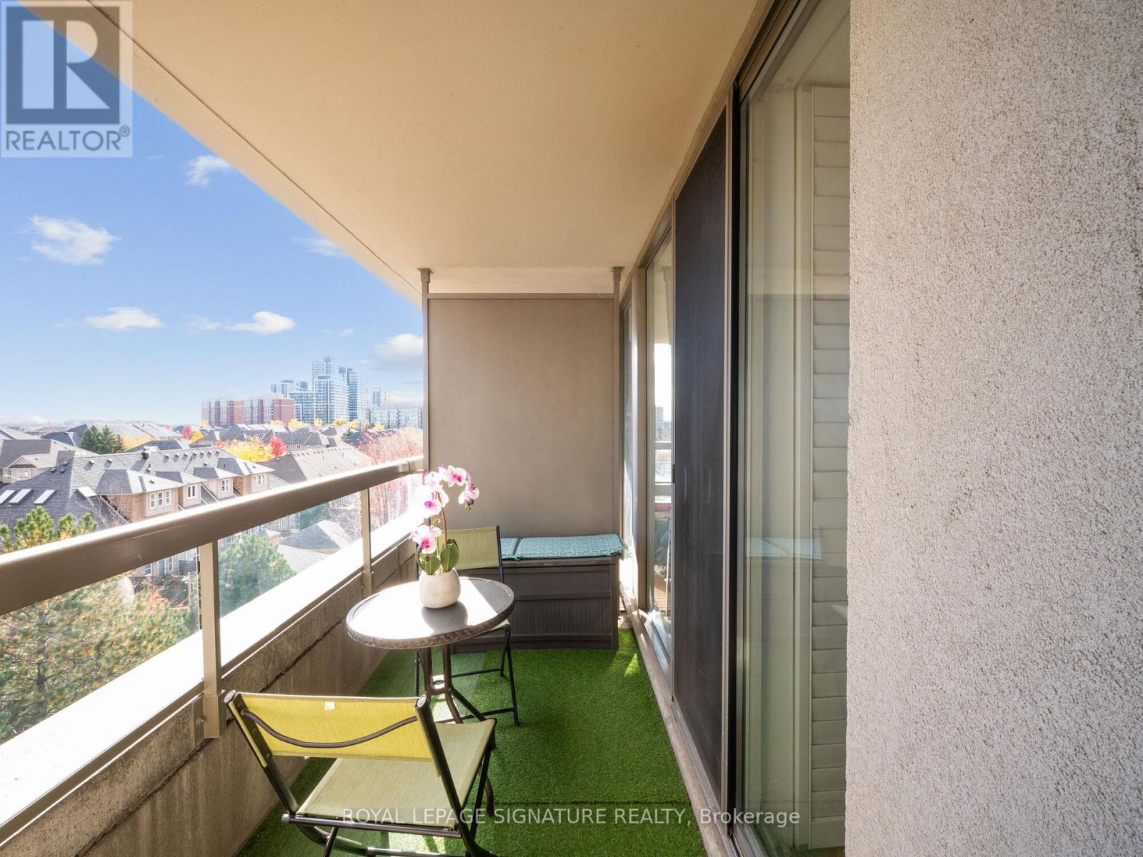 502 - 9 Northern Hts Drive, Richmond Hill, Ontario  L4B 4M5 - Photo 30 - N12991814