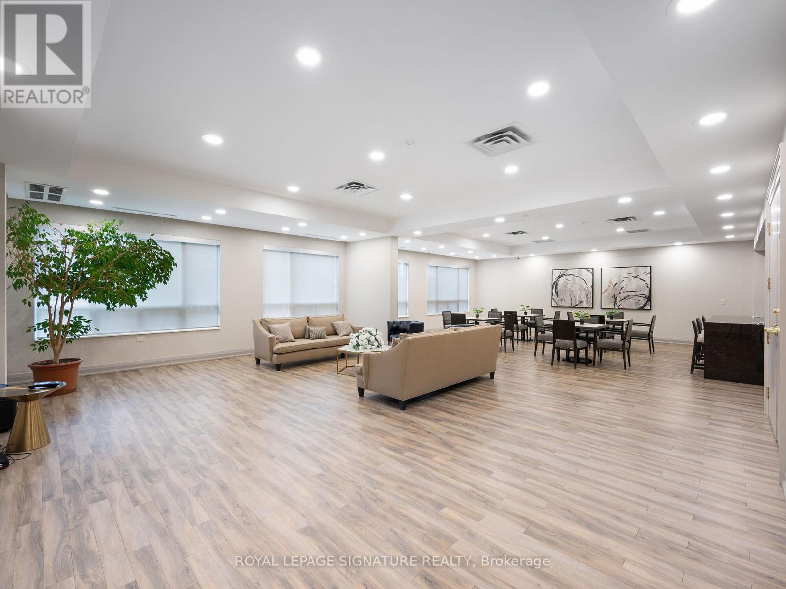 502 - 9 Northern Hts Drive, Richmond Hill, Ontario  L4B 4M5 - Photo 35 - N12991814