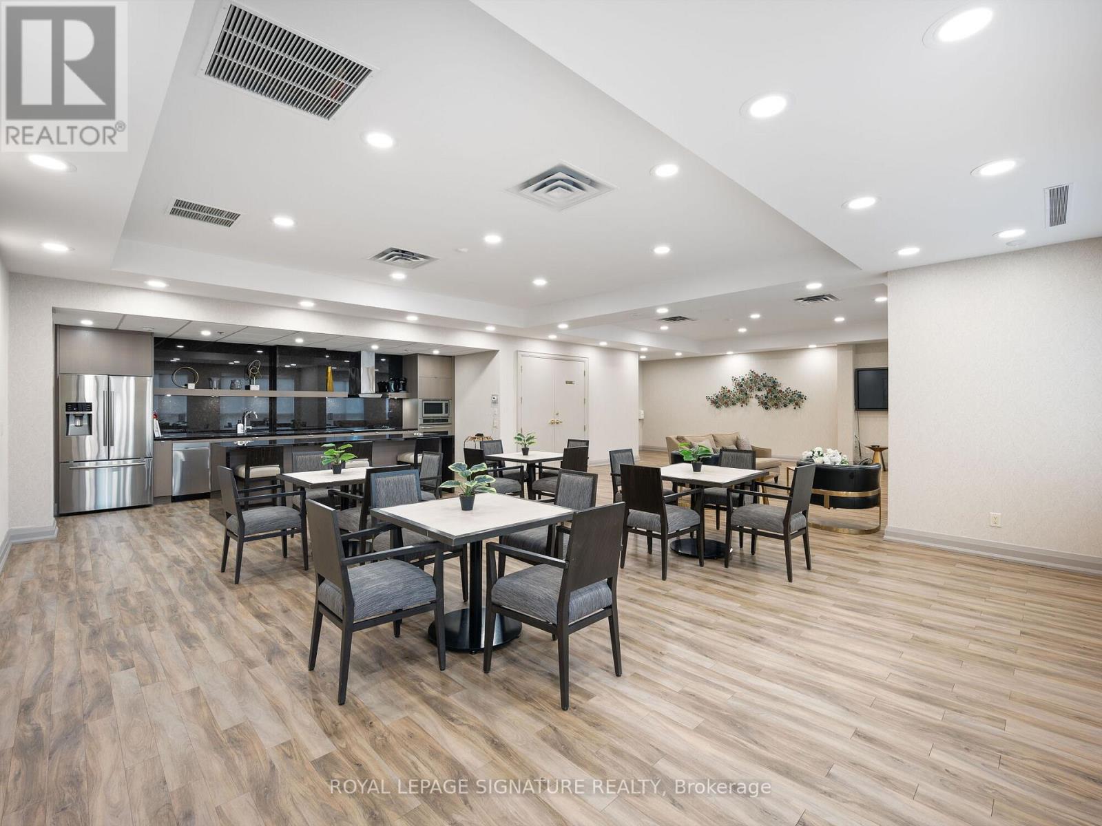 502 - 9 Northern Hts Drive, Richmond Hill, Ontario  L4B 4M5 - Photo 36 - N12991814