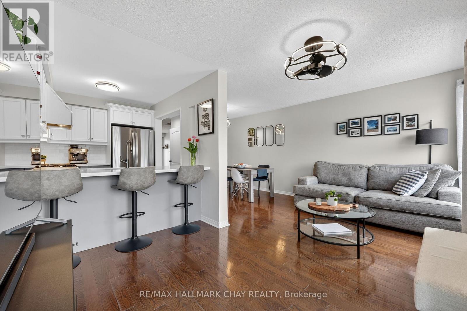 91 Hammill Heights, East Gwillimbury, Ontario  L0G 1M0 - Photo 11 - N12991874