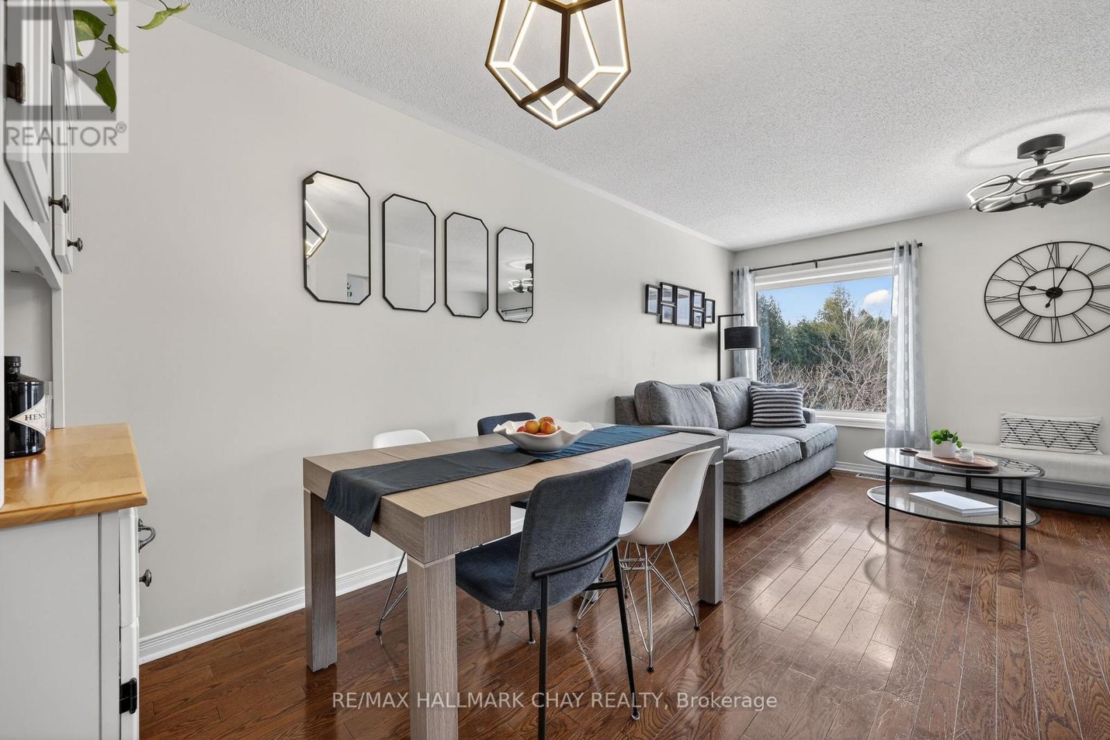 91 Hammill Heights, East Gwillimbury, Ontario  L0G 1M0 - Photo 14 - N12991874