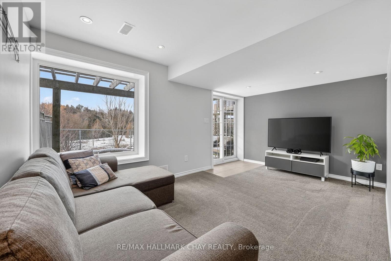 91 Hammill Heights, East Gwillimbury, Ontario  L0G 1M0 - Photo 28 - N12991874