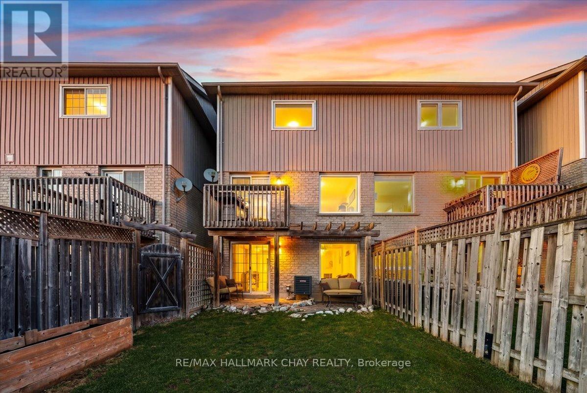 91 Hammill Heights, East Gwillimbury, Ontario  L0G 1M0 - Photo 35 - N12991874