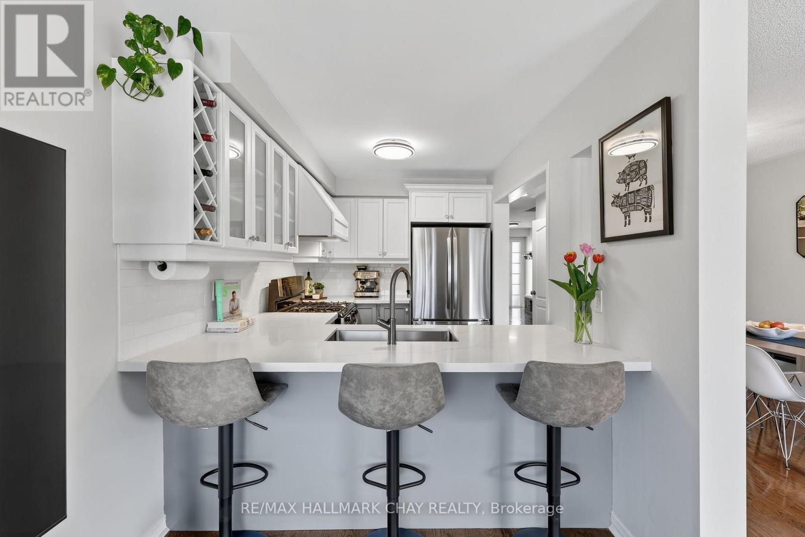 91 Hammill Heights, East Gwillimbury, Ontario  L0G 1M0 - Photo 8 - N12991874