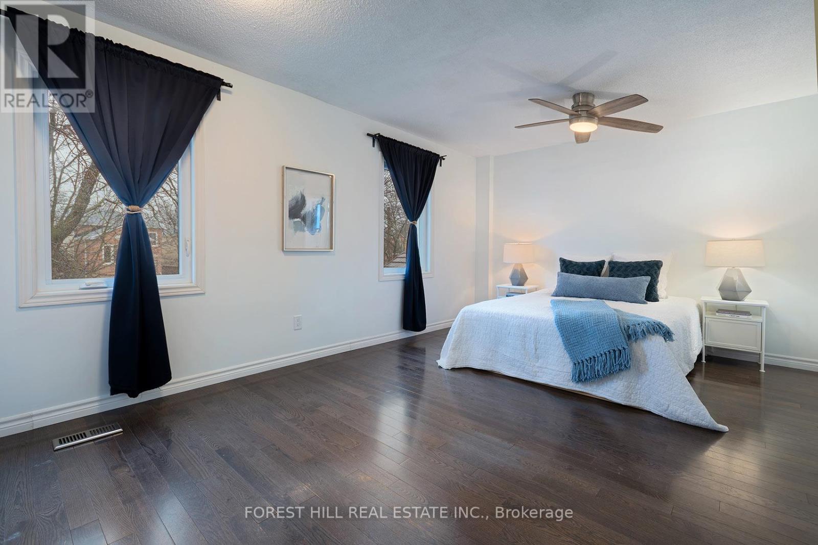 28 Lansbury Court, Vaughan, Ontario  L4J 5J9 - Photo 21 - N12991914