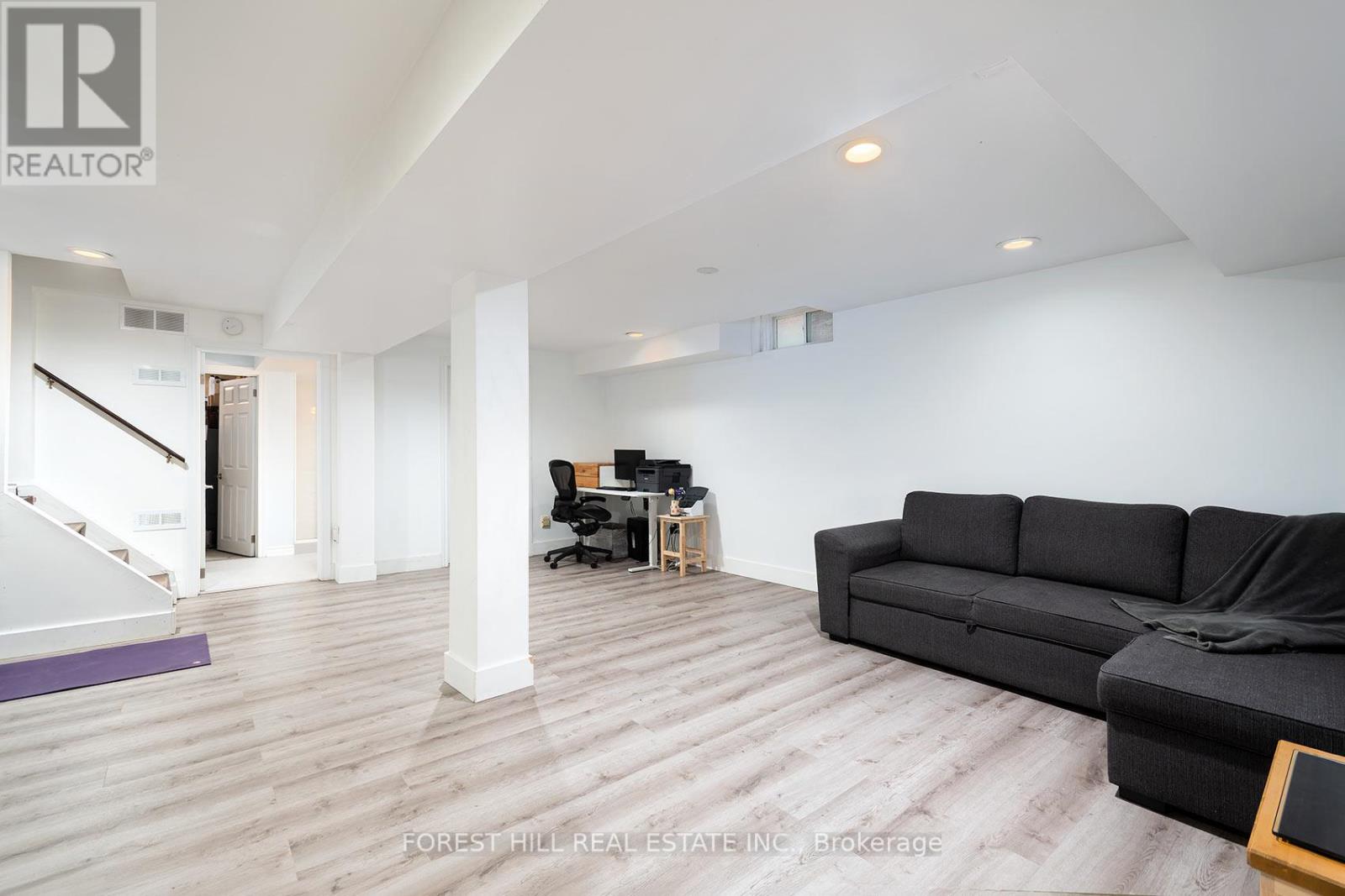 28 Lansbury Court, Vaughan, Ontario  L4J 5J9 - Photo 31 - N12991914