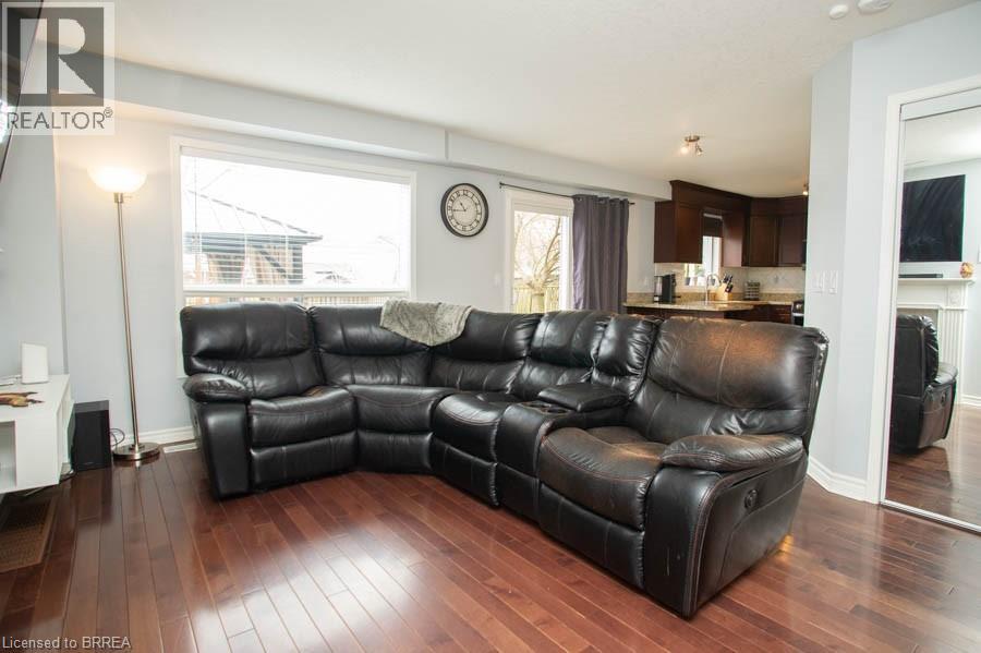 47 Stowe Terrace, Brantford, Ontario  N3T 6P2 - Photo 9 - 40819787