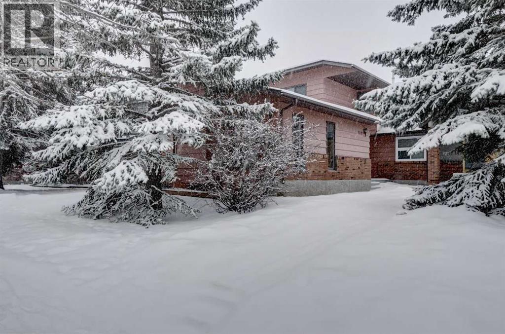 6719 Coach Hill Road Sw, Calgary, Alberta  T3H 1B7 - Photo 2 - A2298491