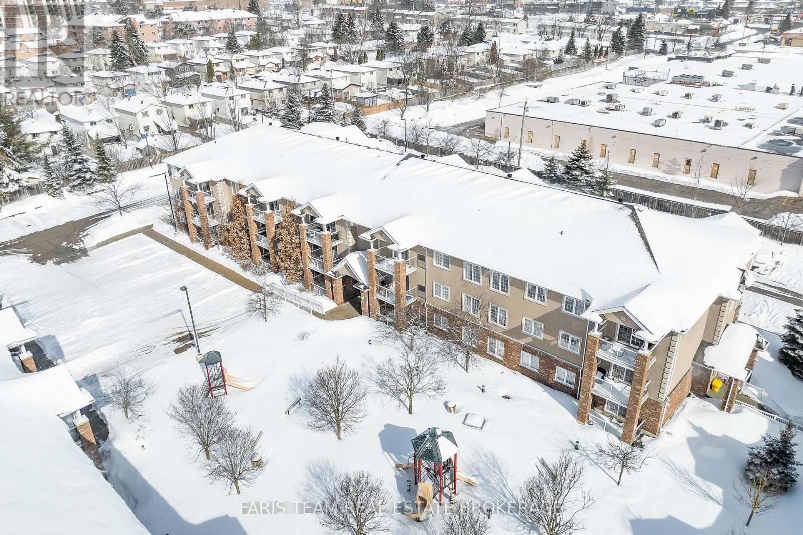 19 - 41 COULTER STREET, Barrie, Ontario