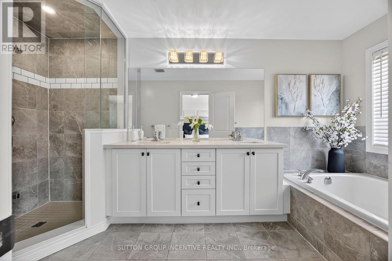 17 Churchlea Mews, Orillia, Ontario  L3V 8K9 - Photo 17 - S12991746