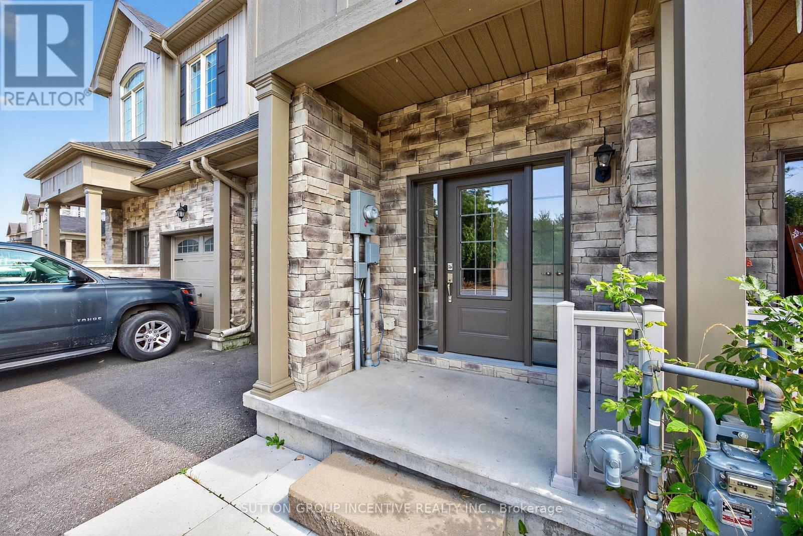 17 Churchlea Mews, Orillia, Ontario  L3V 8K9 - Photo 3 - S12991746