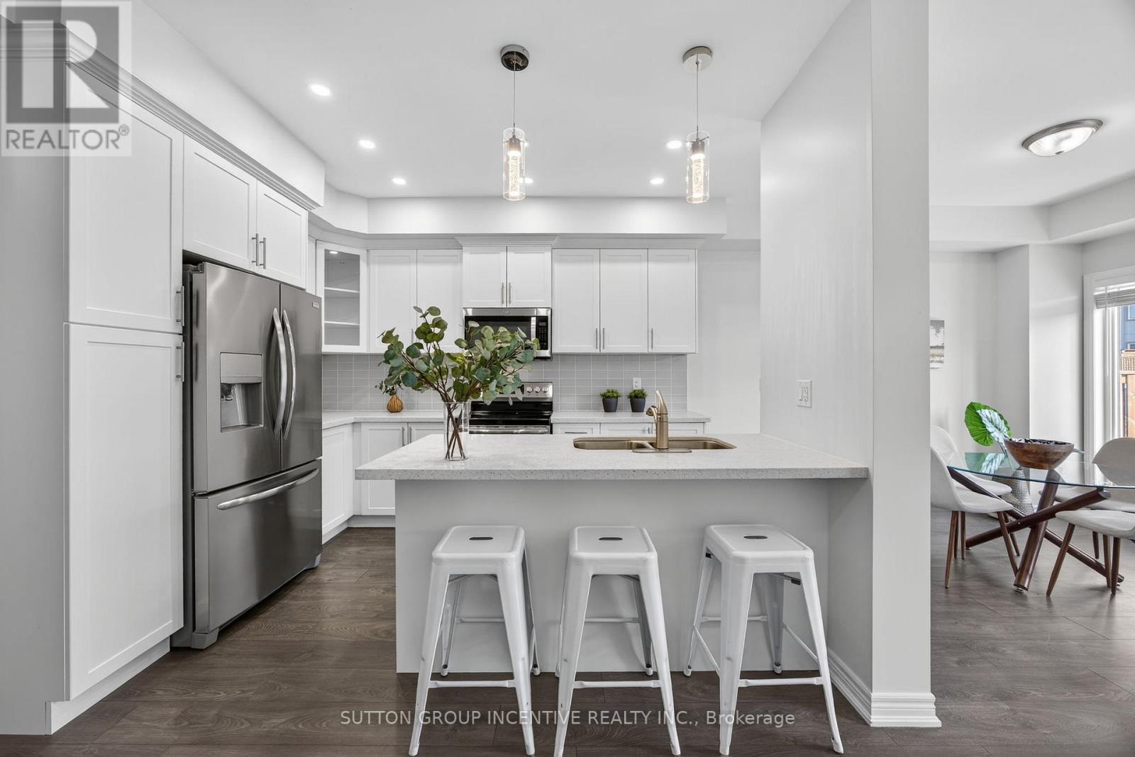 17 Churchlea Mews, Orillia, Ontario  L3V 8K9 - Photo 6 - S12991746