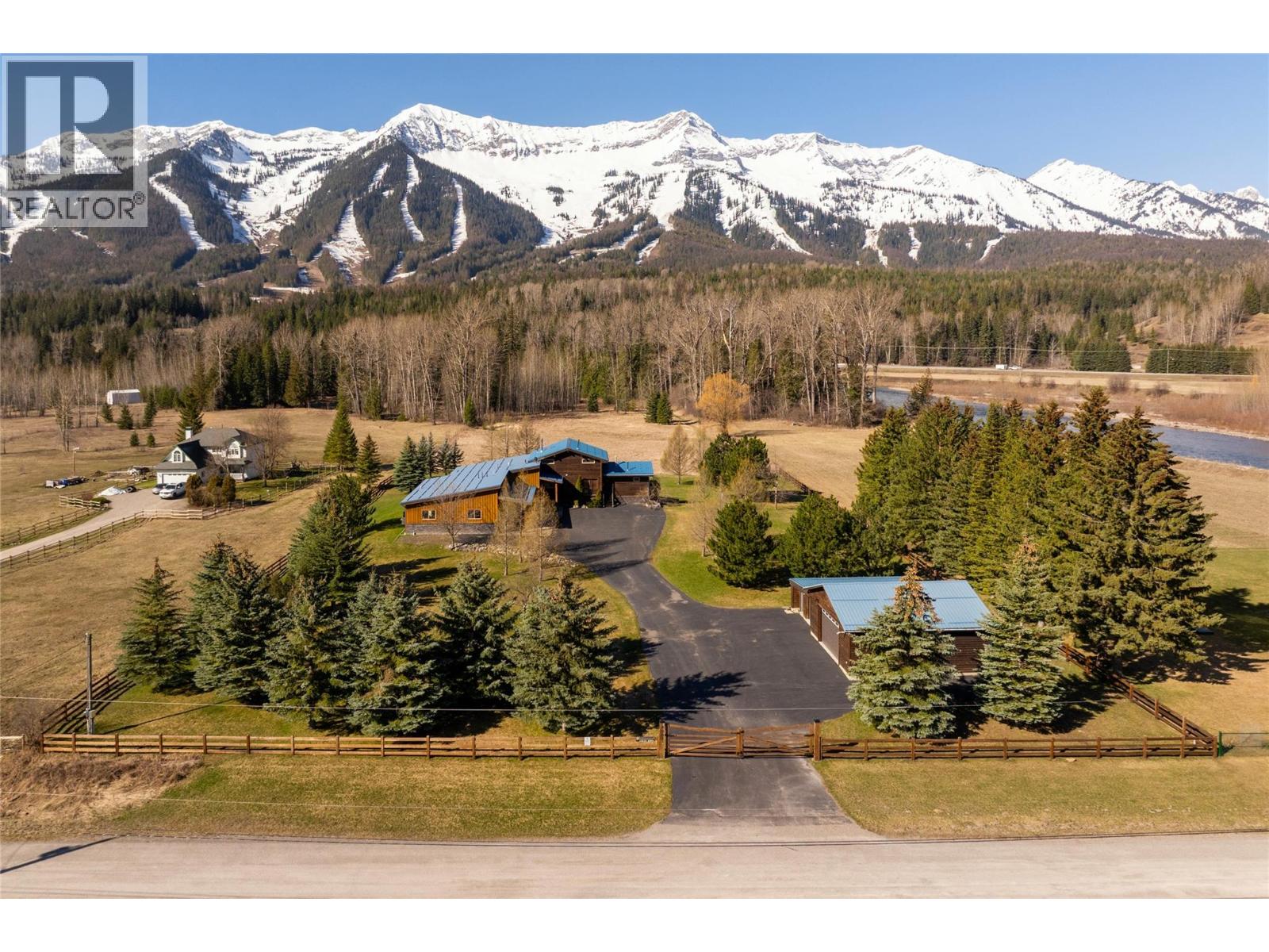 4061 Hill Road, Fernie, British Columbia  V0B 1M4 - Photo 48 - 10382708