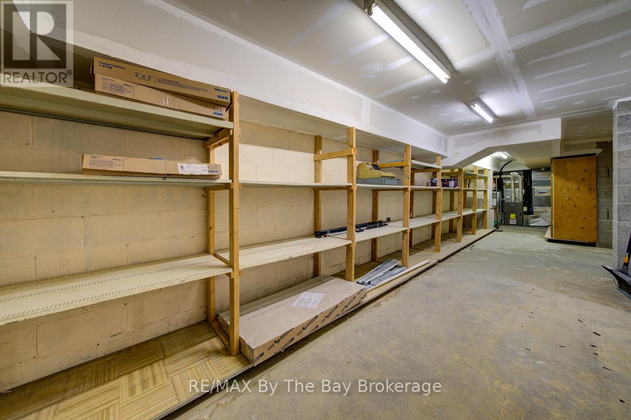 1367 Mosley Street, Wasaga Beach, Ontario  L9Z 2C5 - Photo 29 - S12981784