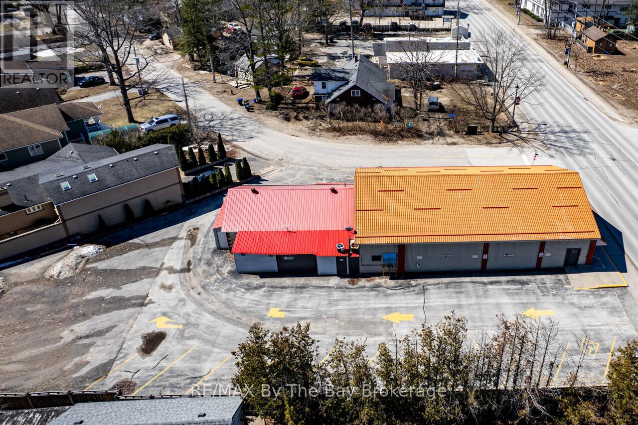 1367 Mosley Street, Wasaga Beach, Ontario  L9Z 2C5 - Photo 34 - S12981784