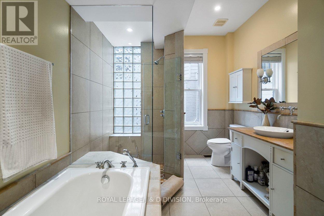 204 Cottingham Street, Toronto, Ontario  M4V 1C5 - Photo 32 - C12991686