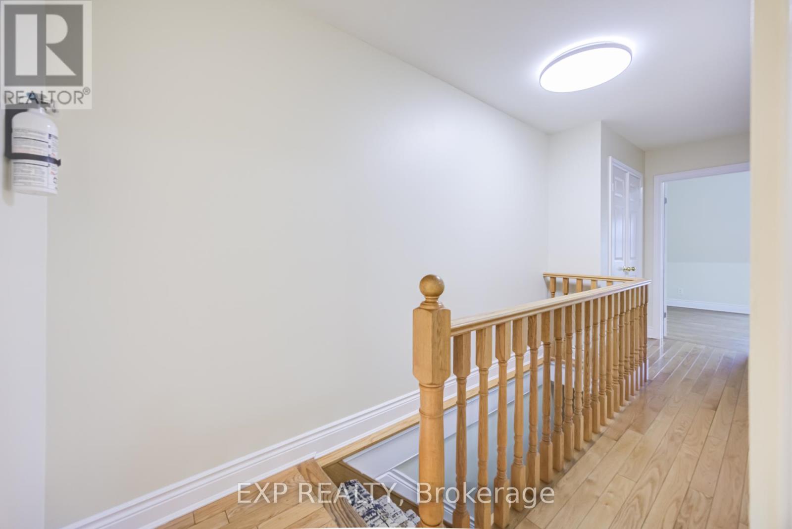 2nd Flr - 1255 Dufferin Street, Toronto, Ontario  M6H 4C2 - Photo 16 - W12991680