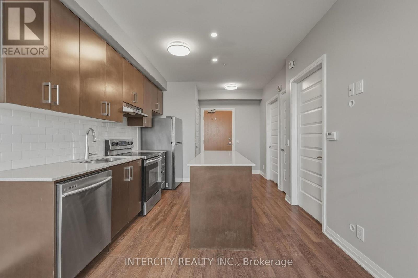 504 - 1105 Leger Way, Milton, Ontario  L9E 1K7 - Photo 4 - W12991766