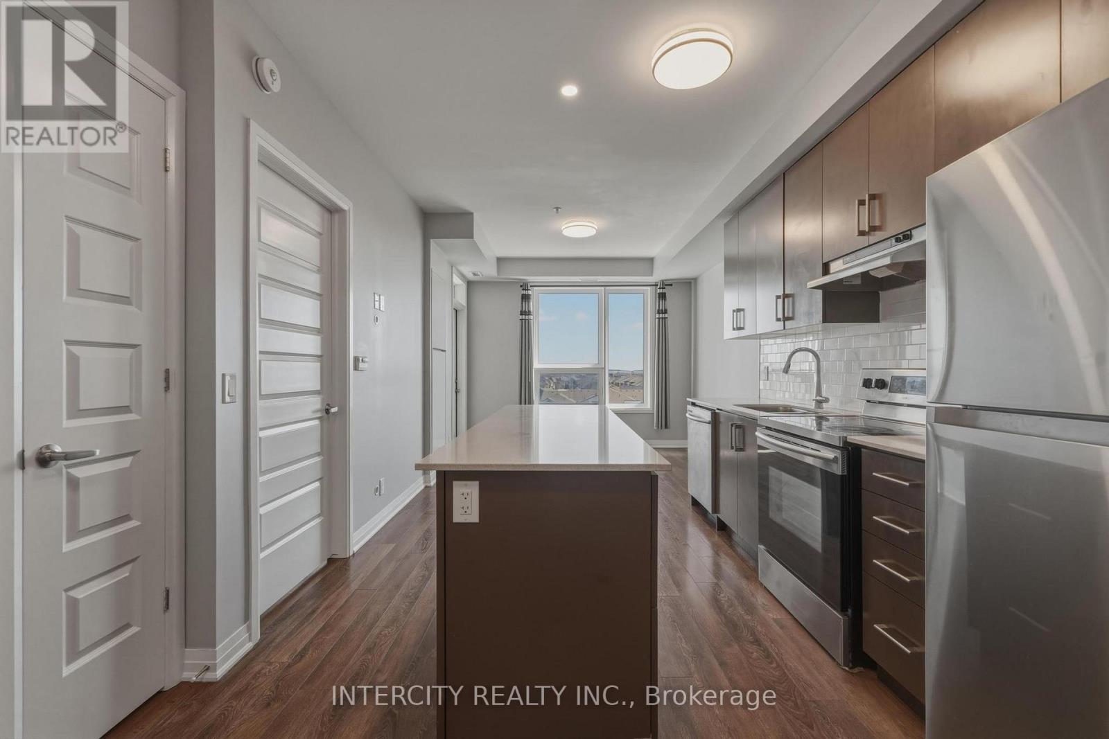 504 - 1105 Leger Way, Milton, Ontario  L9E 1K7 - Photo 5 - W12991766