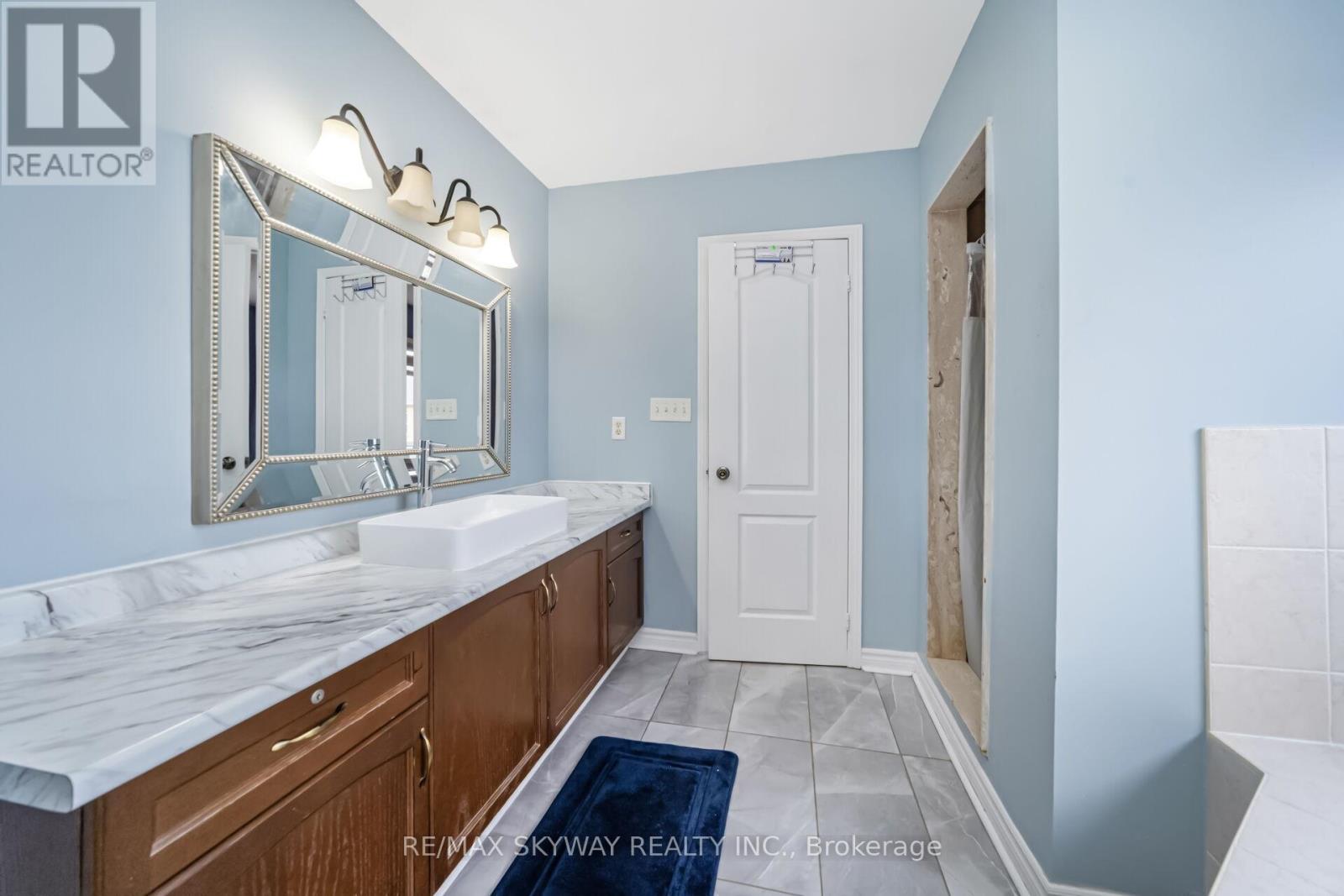 54 Sled Dog Road, Brampton, Ontario  L6R 0J7 - Photo 29 - W12991770