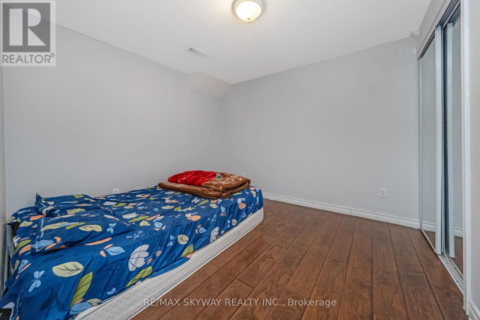 54 Sled Dog Road, Brampton, Ontario  L6R 0J7 - Photo 41 - W12991770