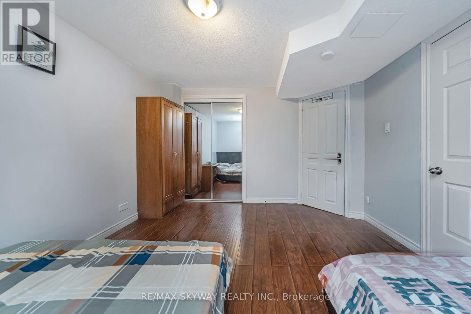 54 Sled Dog Road, Brampton, Ontario  L6R 0J7 - Photo 44 - W12991770