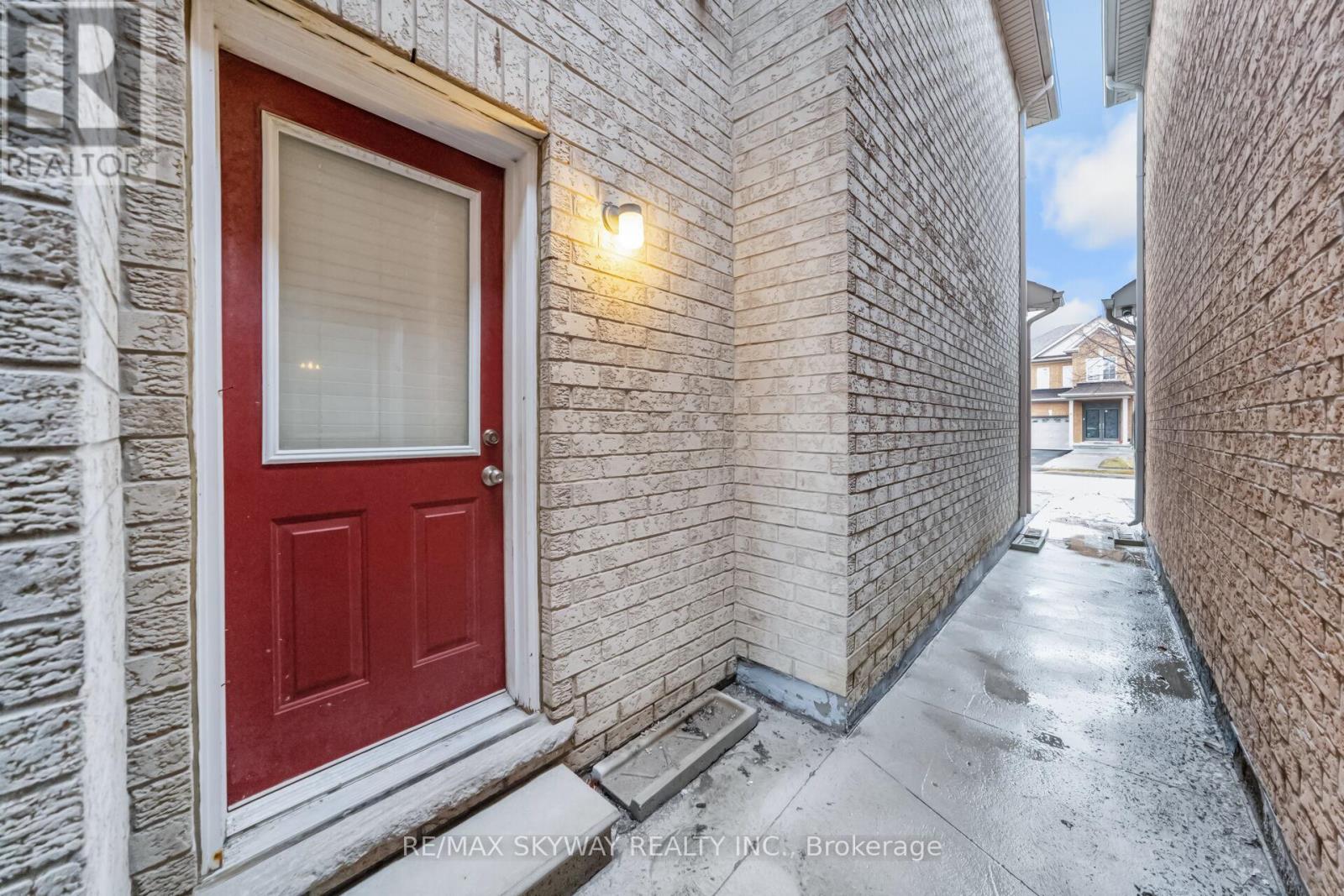 54 Sled Dog Road, Brampton, Ontario  L6R 0J7 - Photo 46 - W12991770